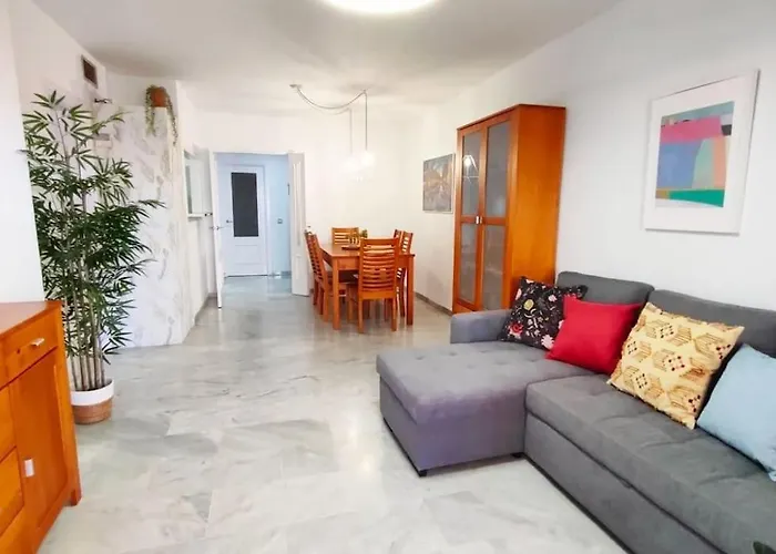 Apartamento En Primera Linea De Playa, Frente Al Puerto De Aguadulce